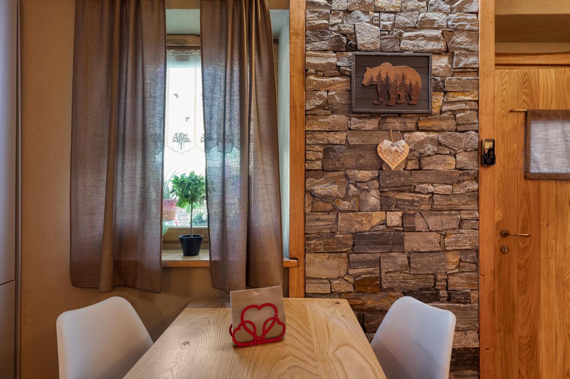 Holiday home La Roccia - Casa *